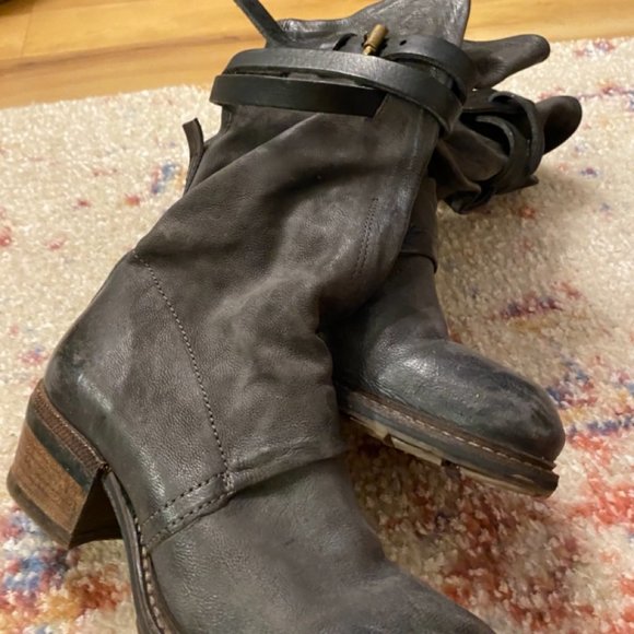 La Bottega di Lisa Italian Leather Boots - Picture 7 of 9